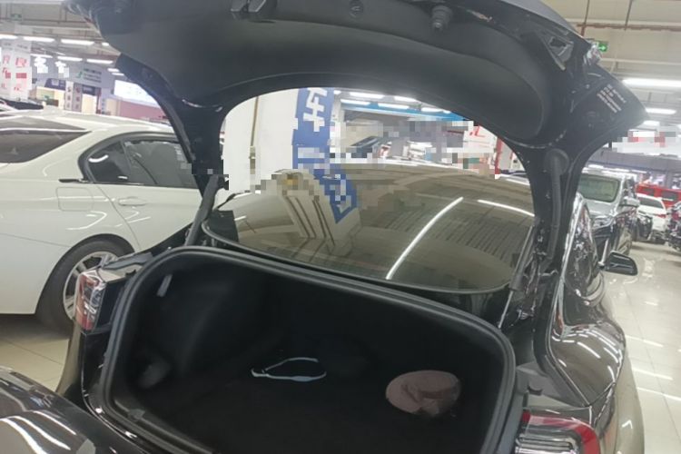 Used Tesla Model 3 2021 Revised Version II – Performance High-Performance All-Wheel-Drive Edition Trunk