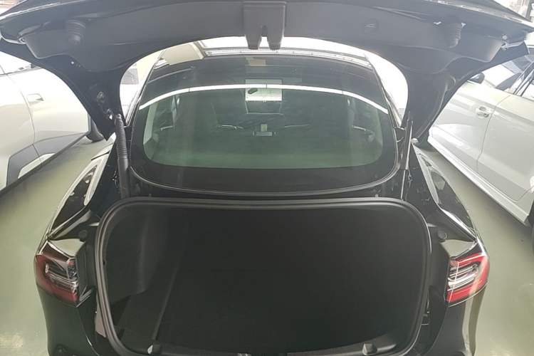 Used Tesla Model 3 2021 Standard Range Rear-Drive Upgraded Version Trunk