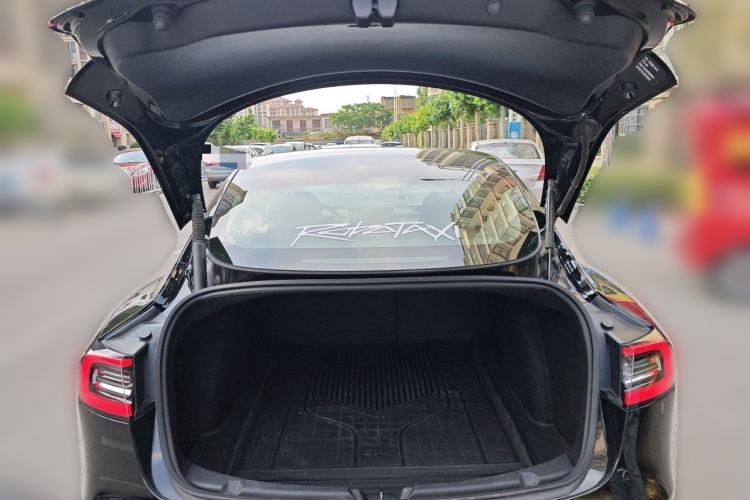 Used Tesla Model 3 2021 Performance High-Performance All-Wheel-Drive Version Trunk