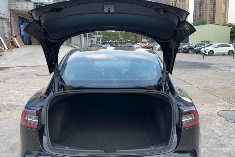 Used Tesla Model 3 2021 Performance High-Performance All-Wheel-Drive Version Trunk