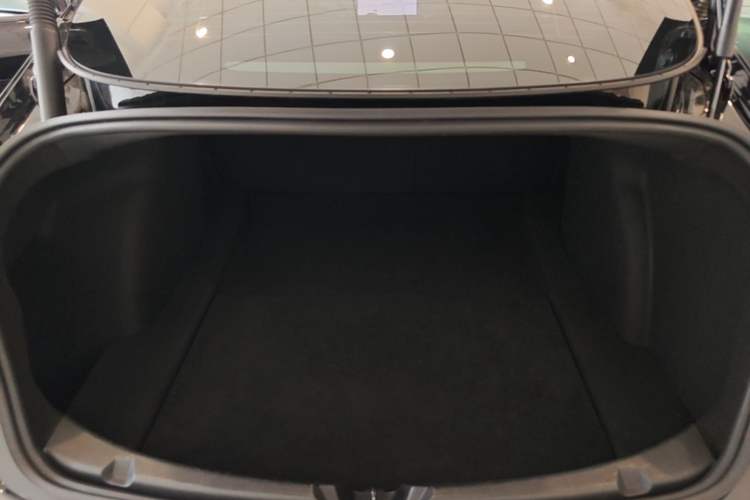 Used Tesla Model 3 2021 Standard Range Rear-Drive Upgraded Version Trunk