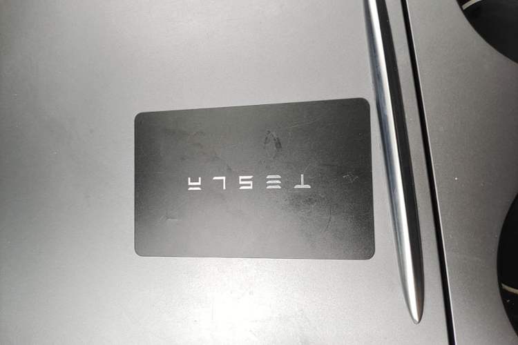 Used Tesla Model 3 2021 Revised Version Standard Range Rear-Wheel Drive Upgraded Edition 3D1 Vehicle Key