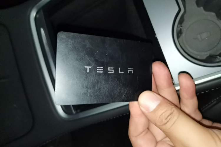 Used Tesla Model 3 2021 Standard Range Rear-Wheel Drive Upgraded Version 3D6 Vehicle Key