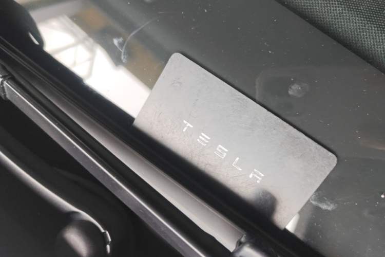 Used Tesla Model 3 2021 Standard Range Rear-Wheel Drive Upgraded Version 3D6 Vehicle Key