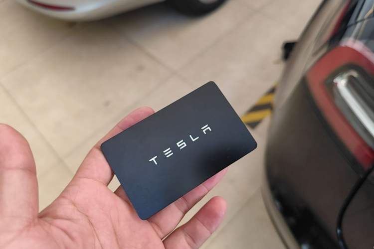 Used Tesla Model 3 2021 Standard Range Rear-Wheel Drive Upgraded Version 3D6 Vehicle Key
