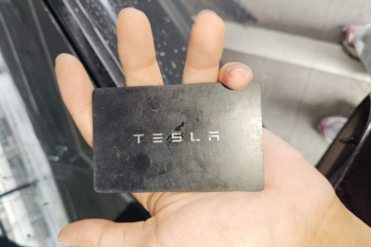Used Tesla Model 3 2021 Standard Range Rear-Wheel Drive Upgraded Version 3D6 Vehicle Key