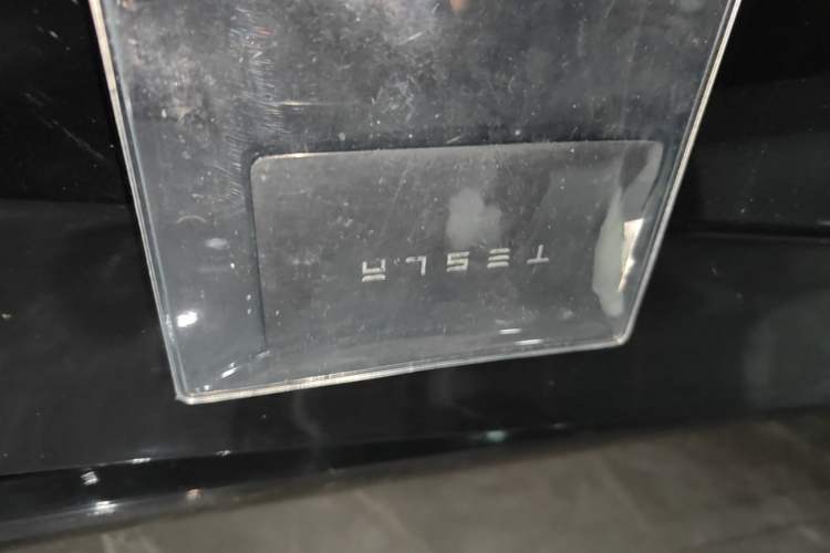 Used Tesla Model 3 2021 Standard Range Rear-Wheel Drive Upgraded Version 3D6 Vehicle Key