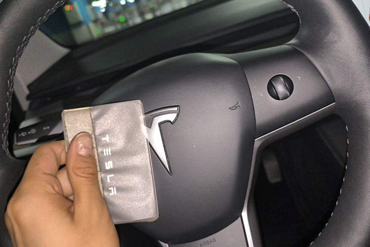 Used Tesla Model 3 2021 Standard Range Rear-Wheel Drive Upgraded Version 3D6 Vehicle Key