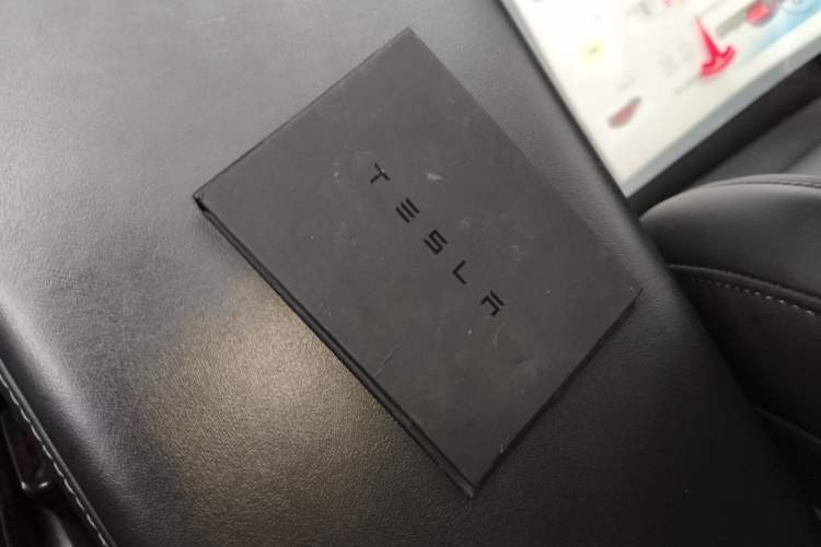 Used Tesla Model 3 2021 Revised Version Standard Range Rear-Wheel Drive Upgraded Edition 3D1 Vehicle Key