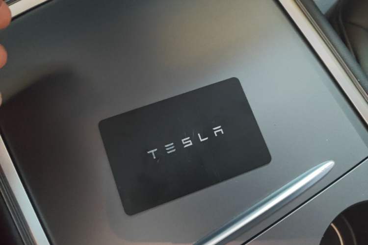 Used Tesla Model 3 2021 Revised Version Standard Range Rear-Wheel Drive Upgraded Edition 3D1 Vehicle Key