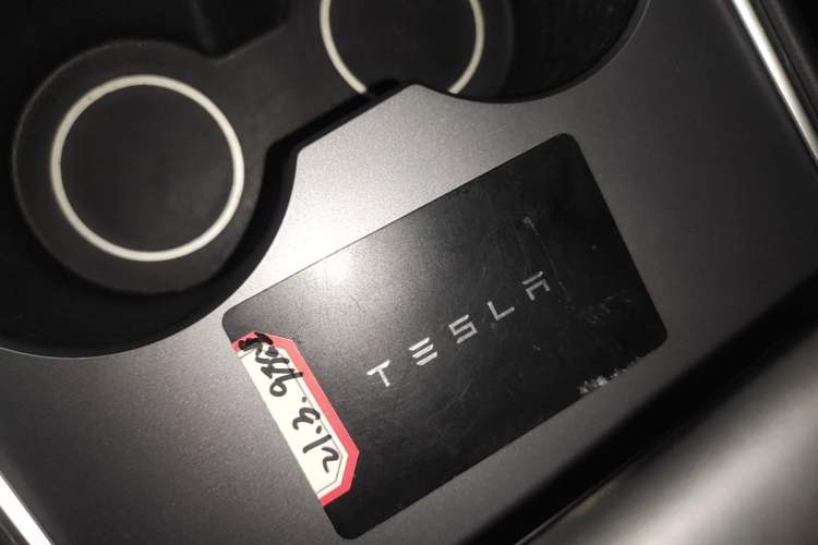 Used Tesla Model 3 2021 Standard Range Rear-Wheel Drive Upgraded Version 3D6 Vehicle Key
