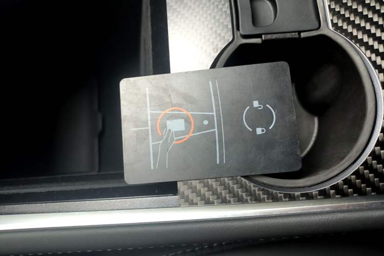 Used Tesla Model 3 2021 Standard Range Rear-Drive Upgraded Version Vehicle Key