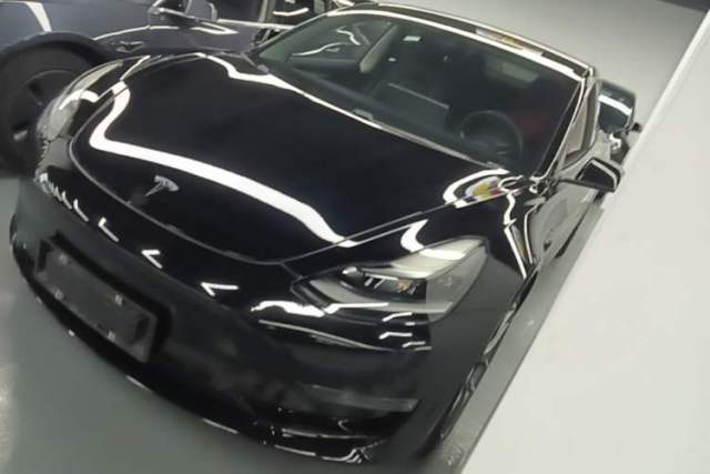 Used Tesla Model 3 2021 Revised Performance Version with All-Wheel Drive 3D1