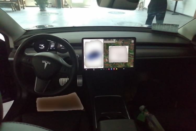 Used Tesla Model 3 2021 Performance High-Performance All-Wheel-Drive Version Center Console