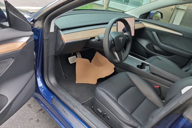 Used Tesla Model 3 2021 Revised Version II – Performance High-Performance All-Wheel-Drive Edition Driver Seat