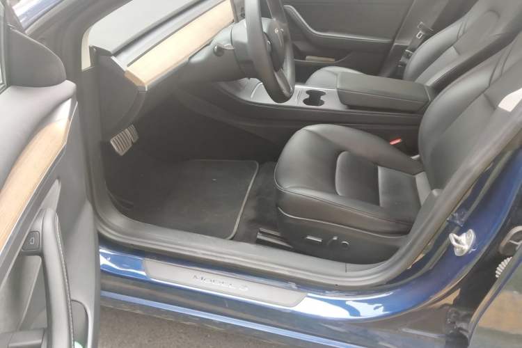 Used Tesla Model 3 2021 Performance High-Performance All-Wheel-Drive Version 3D6 Driver Seat