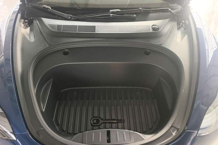 Used Tesla Model 3 2021 Standard Range Rear-Wheel Drive Upgraded Version 3D6 Engine Bay