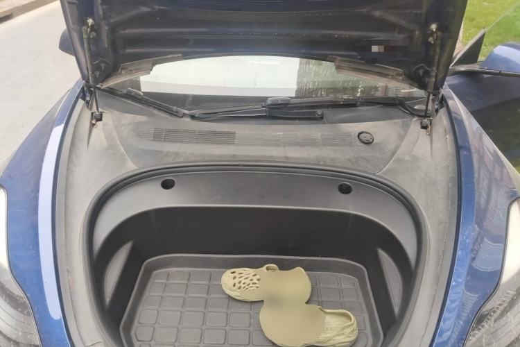 Used Tesla Model 3 2021 Performance High-Performance All-Wheel-Drive Version 3D6 Engine Bay