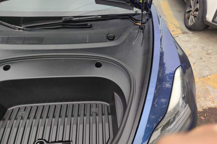 Used Tesla Model 3 2021 Performance High-Performance All-Wheel-Drive Version Engine Bay Left