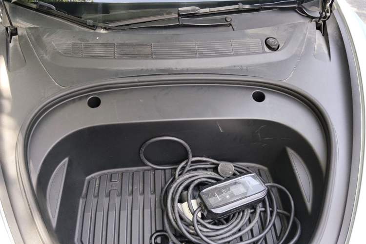 Used Tesla Model 3 2021 Revised Version Standard Range Rear-Wheel Drive Upgraded Edition 3D1 Engine Bay