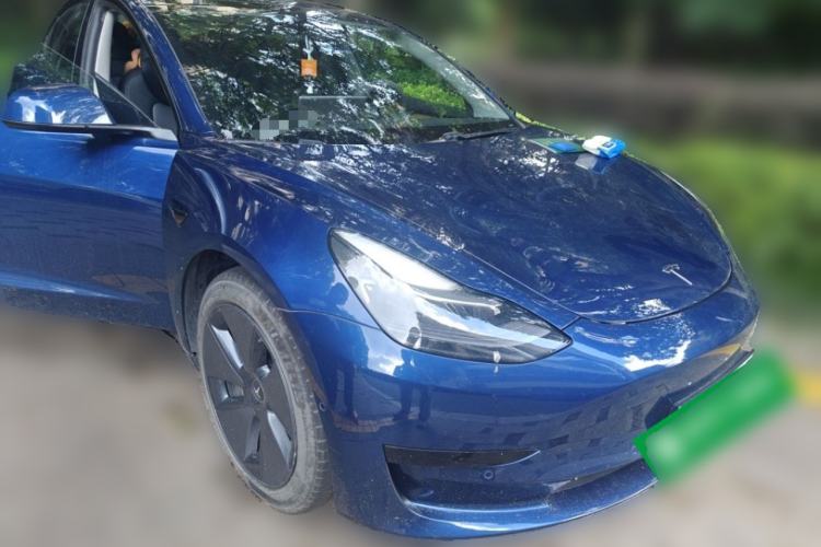 Used Tesla Model 3 2021 Standard Range Rear-Drive Upgraded Version Front Right 45 Deg