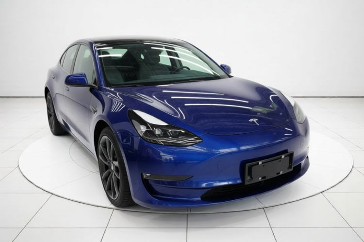 Used Tesla Model 3 2021 Performance High-Performance All-Wheel-Drive Version Front Right 45 Deg