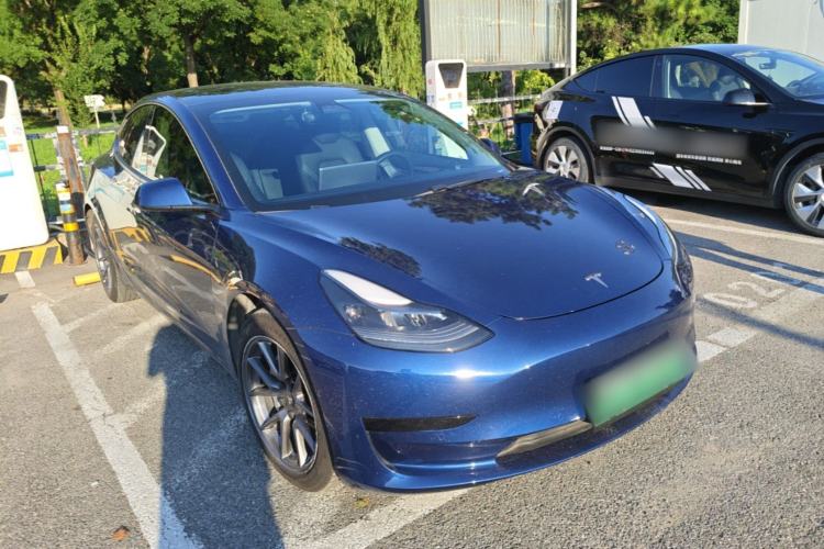 Used Tesla Model 3 2021 Standard Range Rear-Drive Upgraded Version Front Right 45 Deg