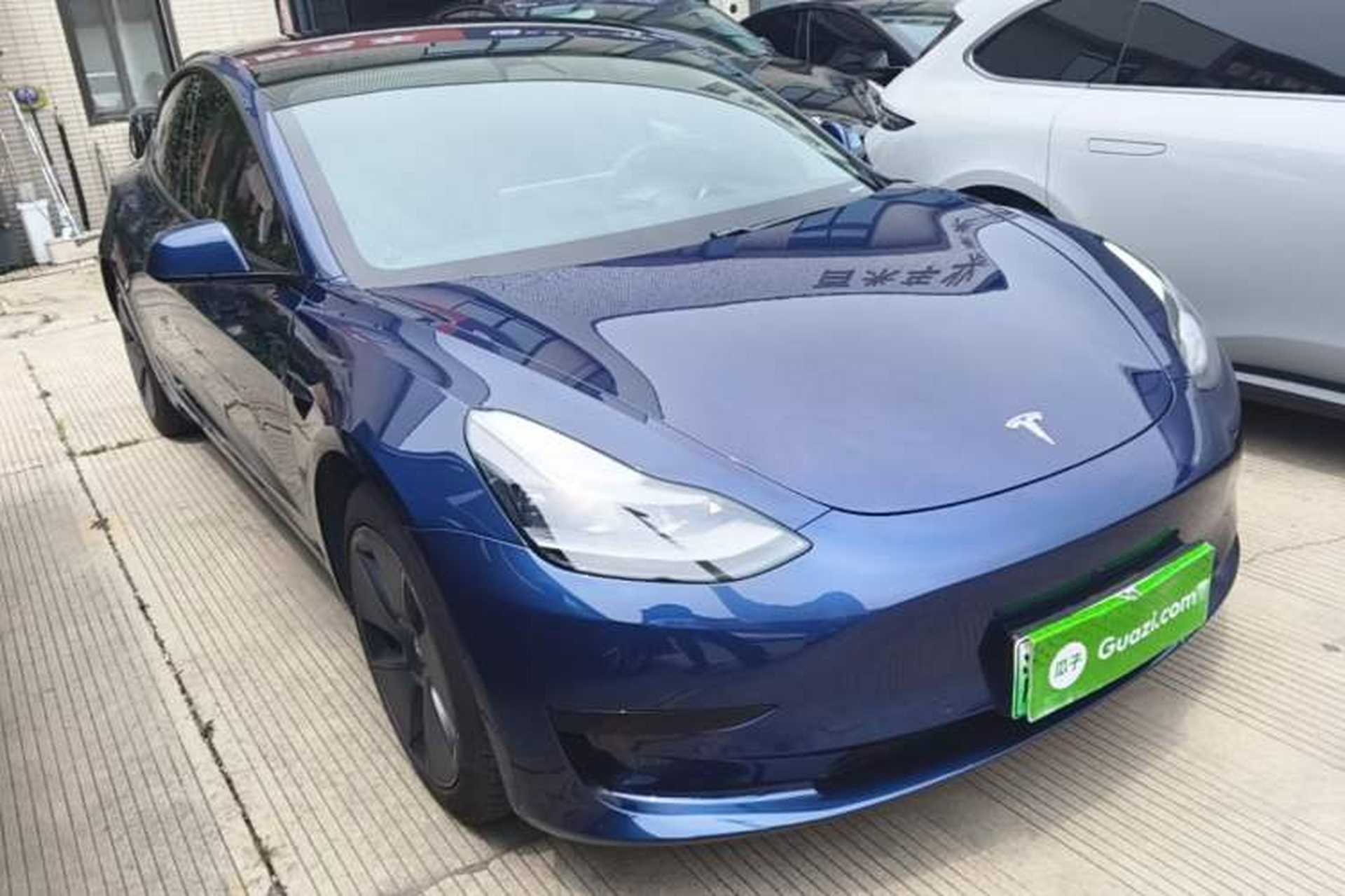 Used Tesla Model 3 2021 Standard Range Rear-Drive Upgraded Version Front Right 45 Deg