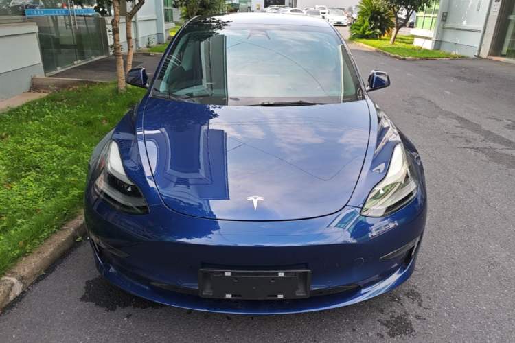 Used Tesla Model 3 2021 Revised Version II – Performance High-Performance All-Wheel-Drive Edition Front