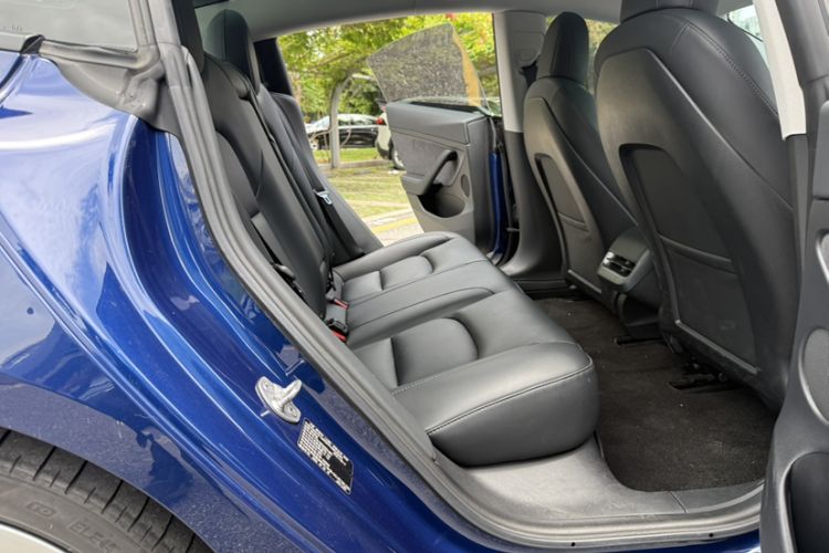 Used Tesla Model 3 2021 Standard Range Rear-Drive Upgraded Version Interior 2