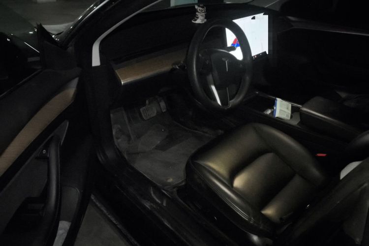 Used Tesla Model 3 2021 Standard Range Rear-Drive Upgraded Version Interior 3