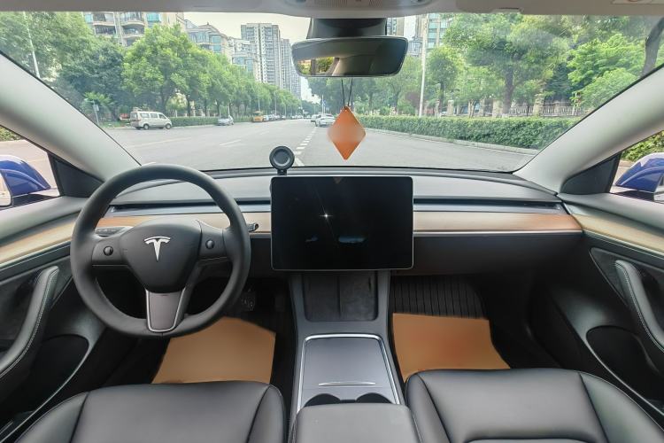 Used Tesla Model 3 2021 Standard Range Rear-Drive Upgraded Version Interior 4