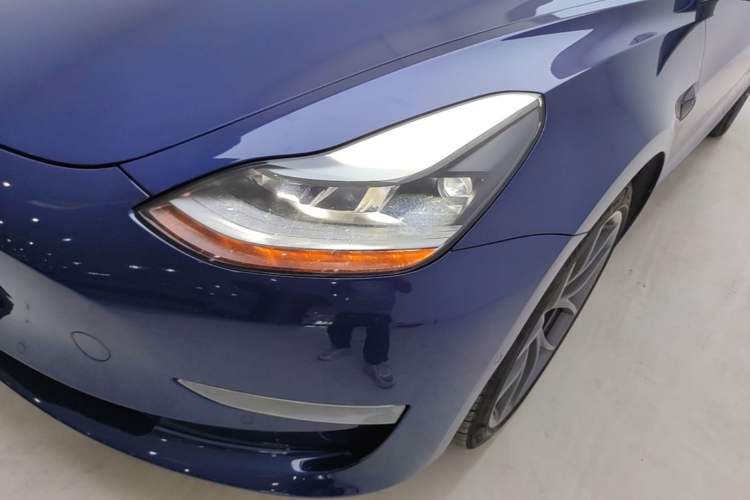 Used Tesla Model 3 2021 Performance High-Performance All-Wheel-Drive Version Left Front Headlight