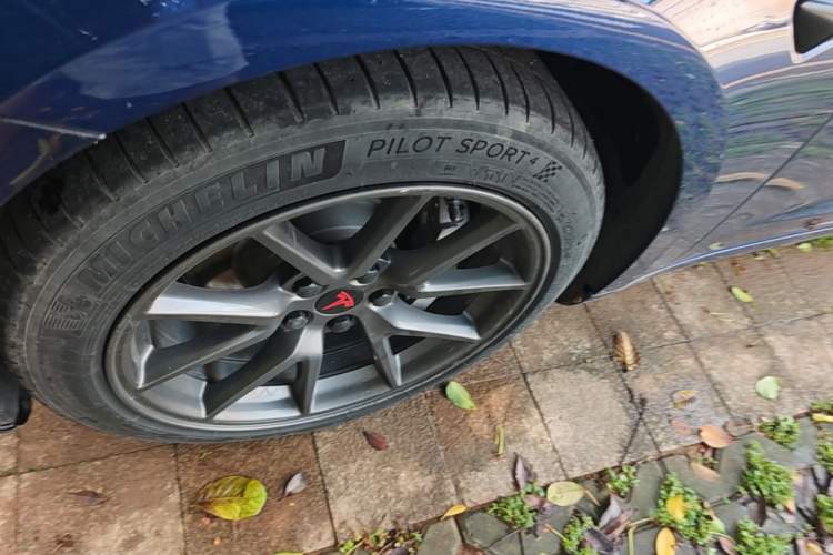 Used Tesla Model 3 2021 Revised Version Standard Range Rear-Wheel Drive Upgraded Edition 3D1 Left Front Wheel Hub