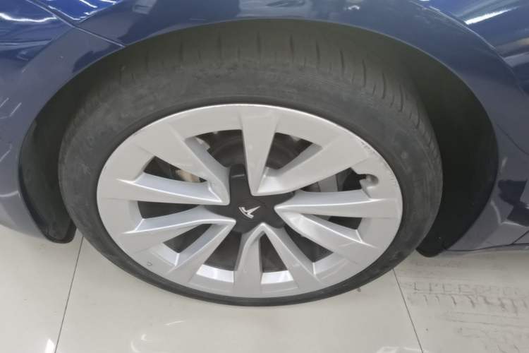 Used Tesla Model 3 2021 Revised Version Standard Range Rear-Wheel Drive Upgraded Edition 3D1 Left Front Wheel Hub