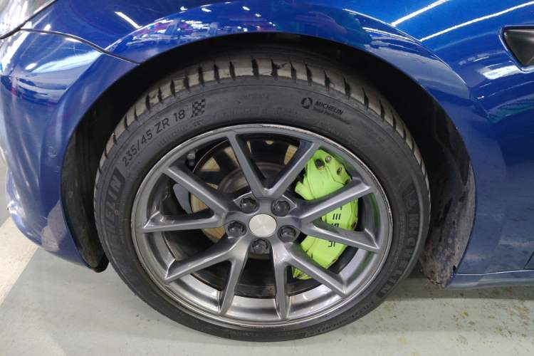 Used Tesla Model 3 2021 Standard Range Rear-Wheel Drive Upgraded Version 3D6 Left Front Wheel Hub
