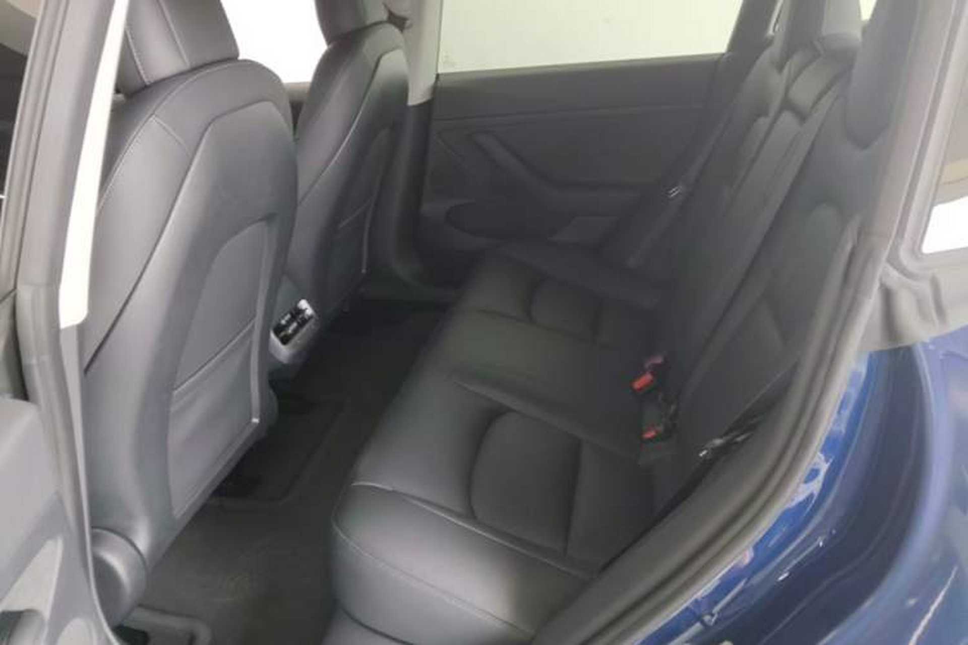 Used Tesla Model 3 2021 Standard Range Rear-Drive Upgraded Version Left Rear Seat