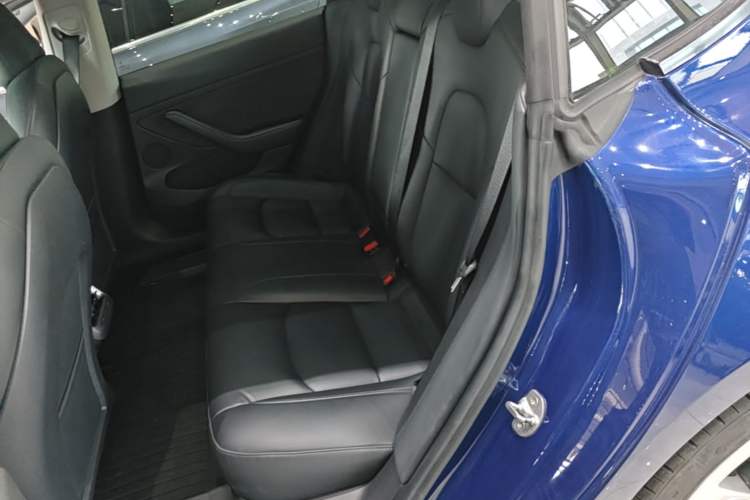 Used Tesla Model 3 2021 Standard Range Rear-Drive Upgraded Version Left Rear Seat