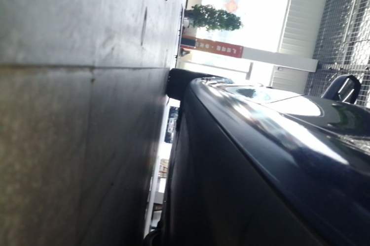 Used Tesla Model 3 2021 Performance High-Performance All-Wheel-Drive Version Left Side Sill