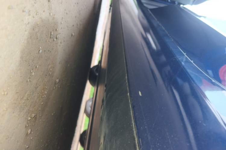 Used Tesla Model 3 2021 Standard Range Rear-Wheel Drive Upgraded Version 3D6 Left Side Sill