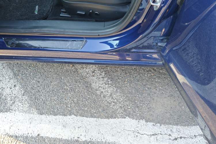 Used Tesla Model 3 2021 Standard Range Rear-Drive Upgraded Version Left Side Sill