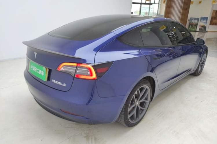 Used Tesla Model 3 2021 Performance High-Performance All-Wheel-Drive Version Rear Right 45 Deg