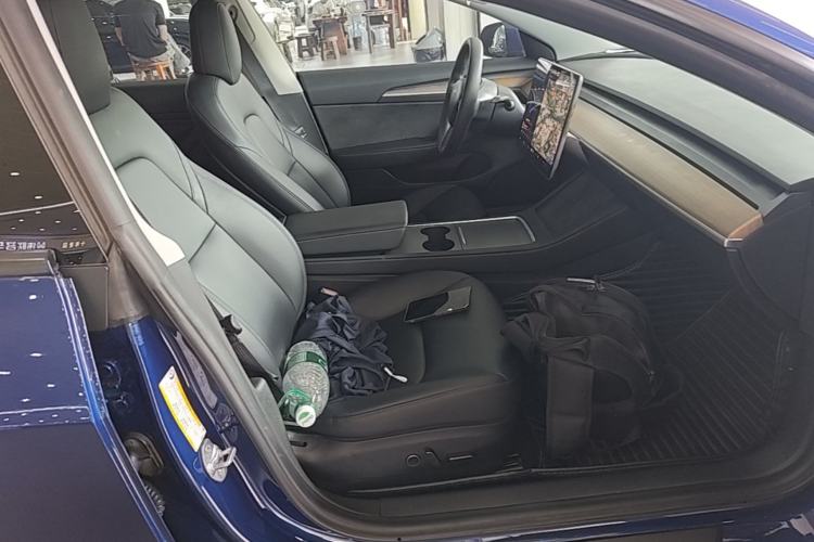 Used Tesla Model 3 2021 Standard Range Rear-Drive Upgraded Version Right Front Seat