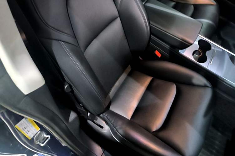 Used Tesla Model 3 2021 Standard Range Rear-Drive Upgraded Version Right Front Seat