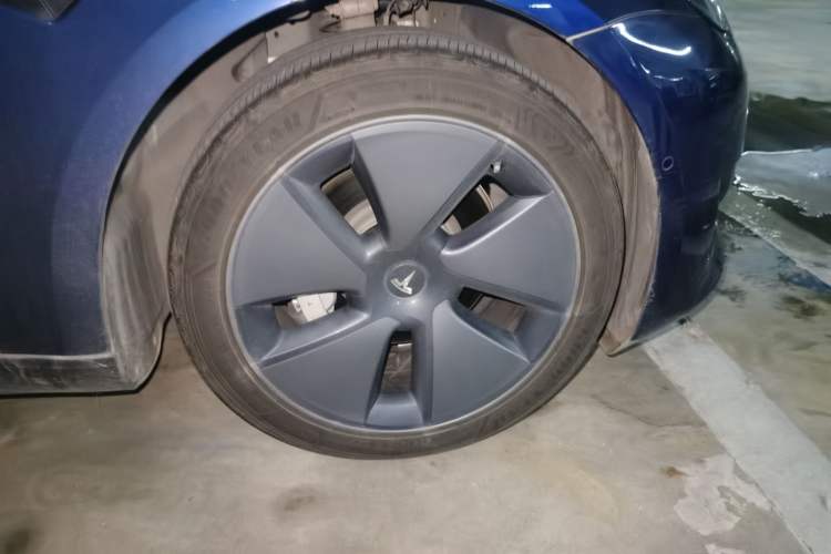 Used Tesla Model 3 2021 Revised Version Standard Range Rear-Wheel Drive Upgraded Edition 3D1 Right Front Wheel Hub
