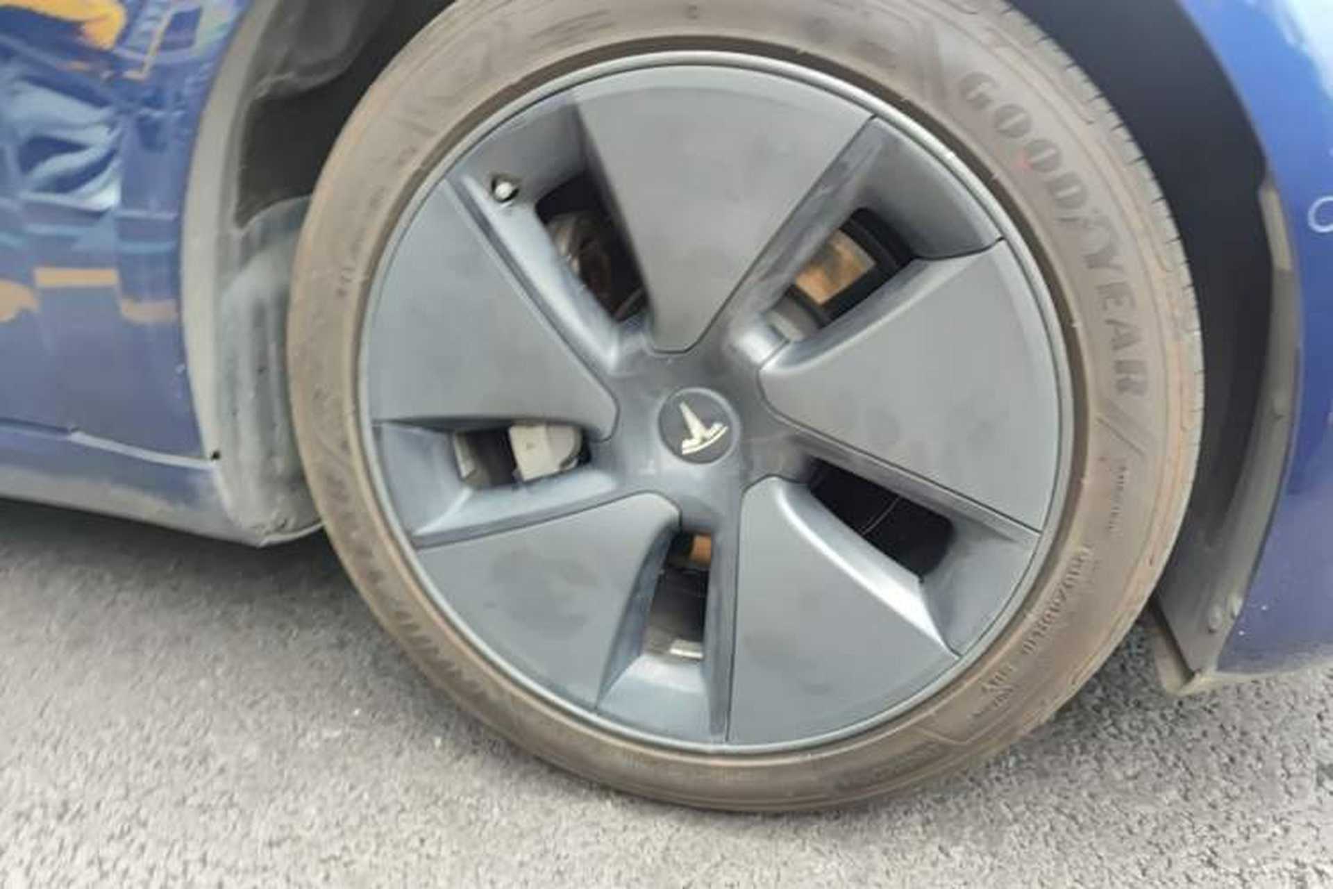 Used Tesla Model 3 2021 Revised Version Standard Range Rear-Wheel Drive Upgraded Edition 3D1 Right Front Wheel Hub