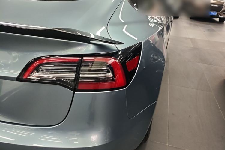 Used Tesla Model 3 2021 Standard Range Rear-Drive Upgraded Version Right Rear Taillight