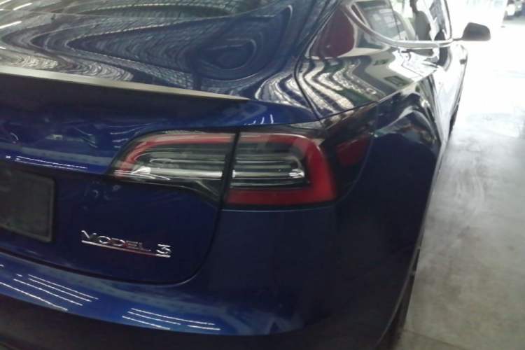 Used Tesla Model 3 2021 Performance High-Performance All-Wheel-Drive Version Right Rear Taillight