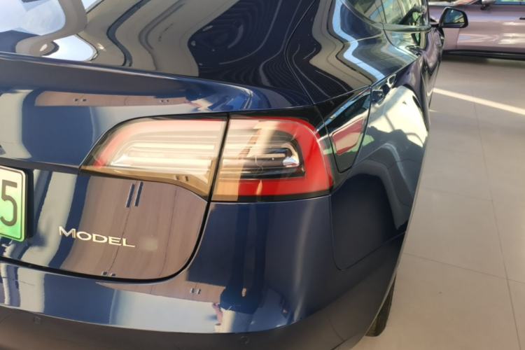 Used Tesla Model 3 2021 Standard Range Rear-Drive Upgraded Version Right Rear Taillight