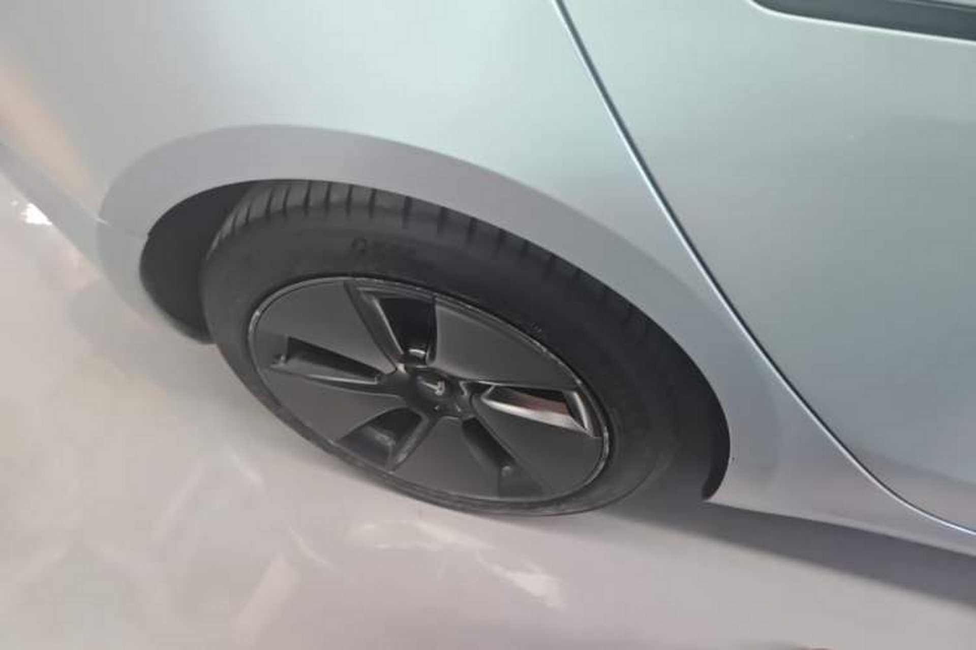 Used Tesla Model 3 2021 Standard Range Rear-Drive Upgraded Version Right Rear Wheel Hub